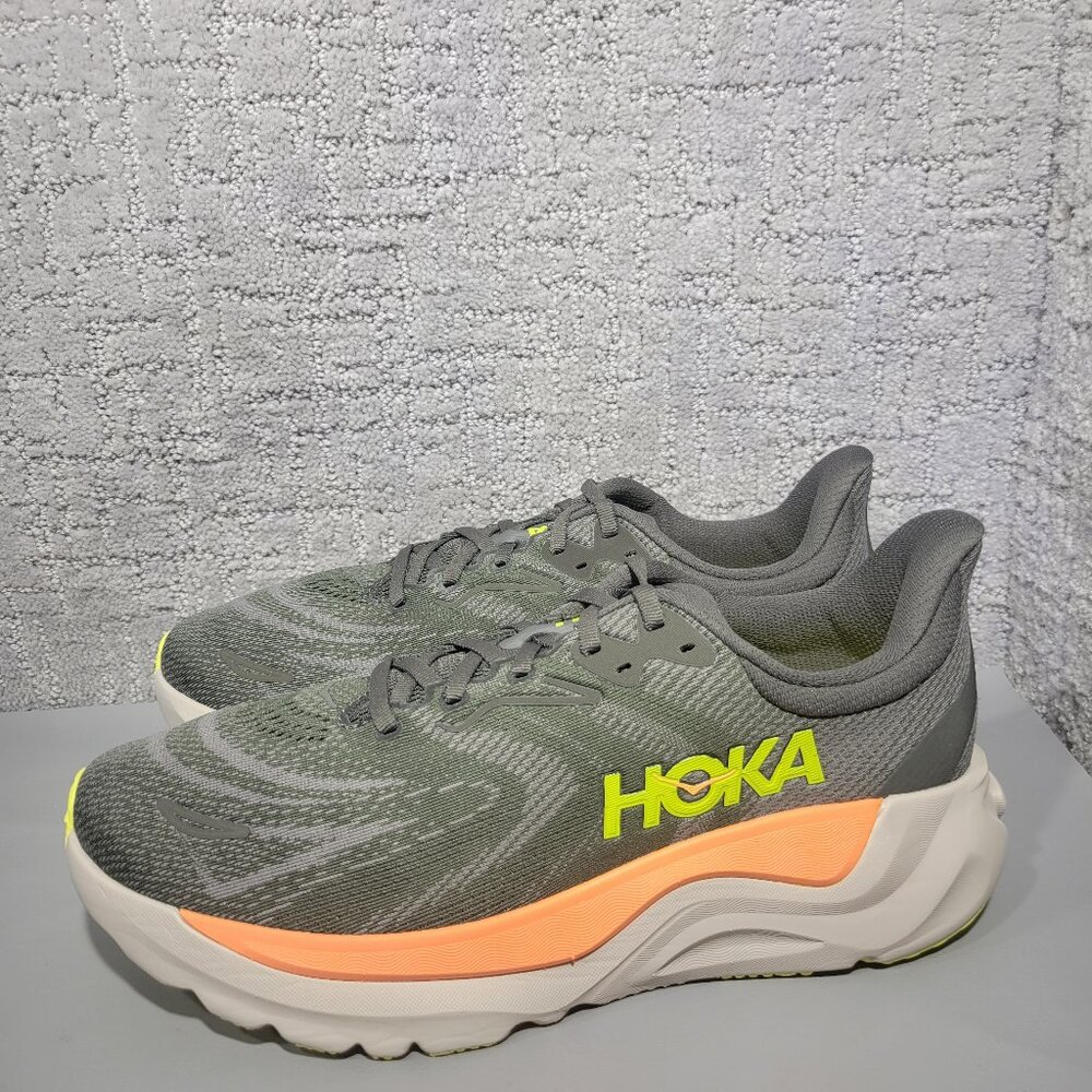 Hoka One One Arahi 8 Men's Size US 9.5D Asphalt Gravel Athletic Running Sneakers